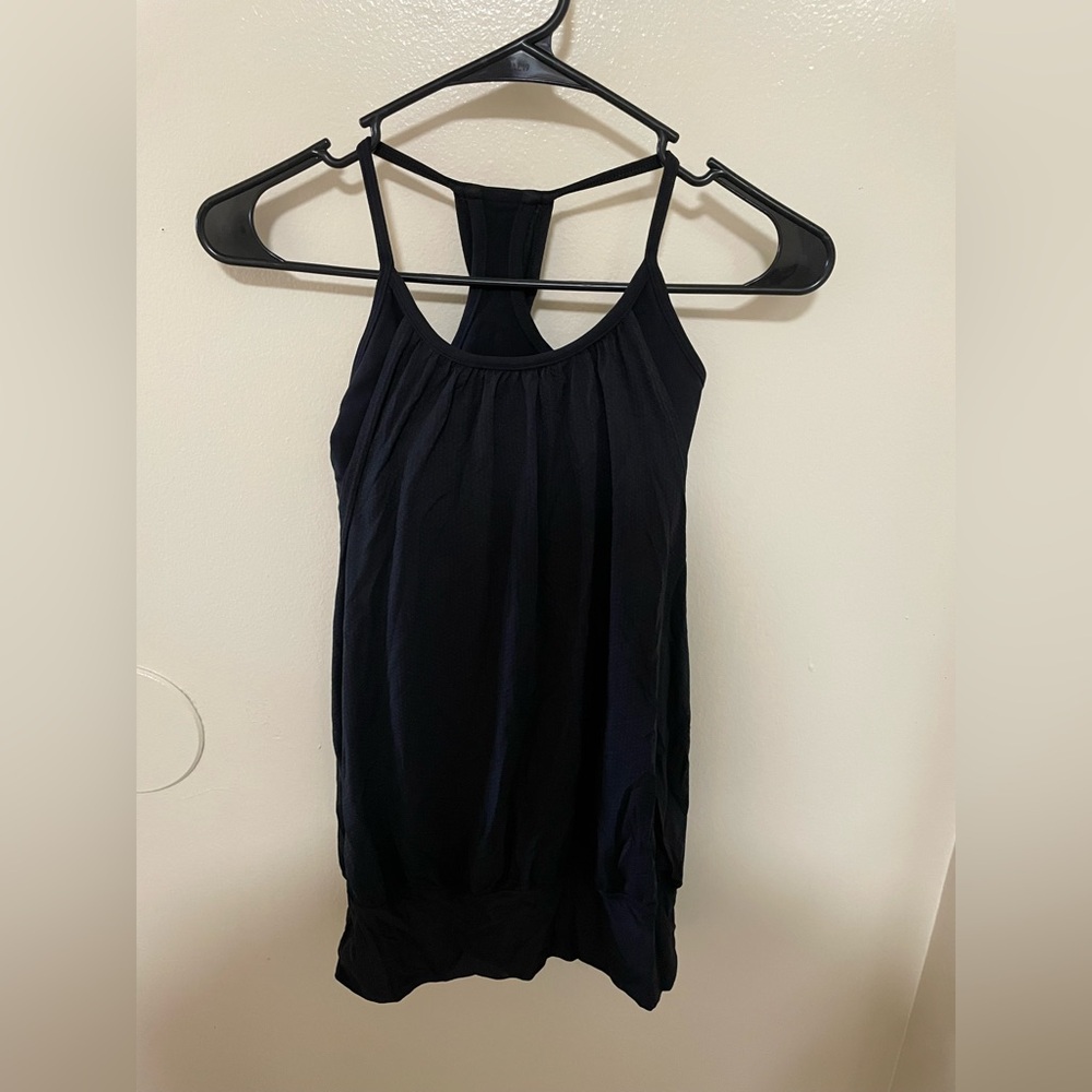 ✨Lululemon No Limits Black Tank Top Size 2 - Picture 2 of 9